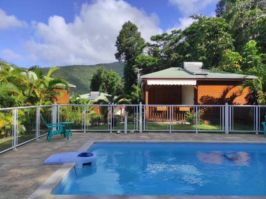 Le Tri Haut De Bellevue - Bungalow Heliconia Pointe-Noire Kültér fotó