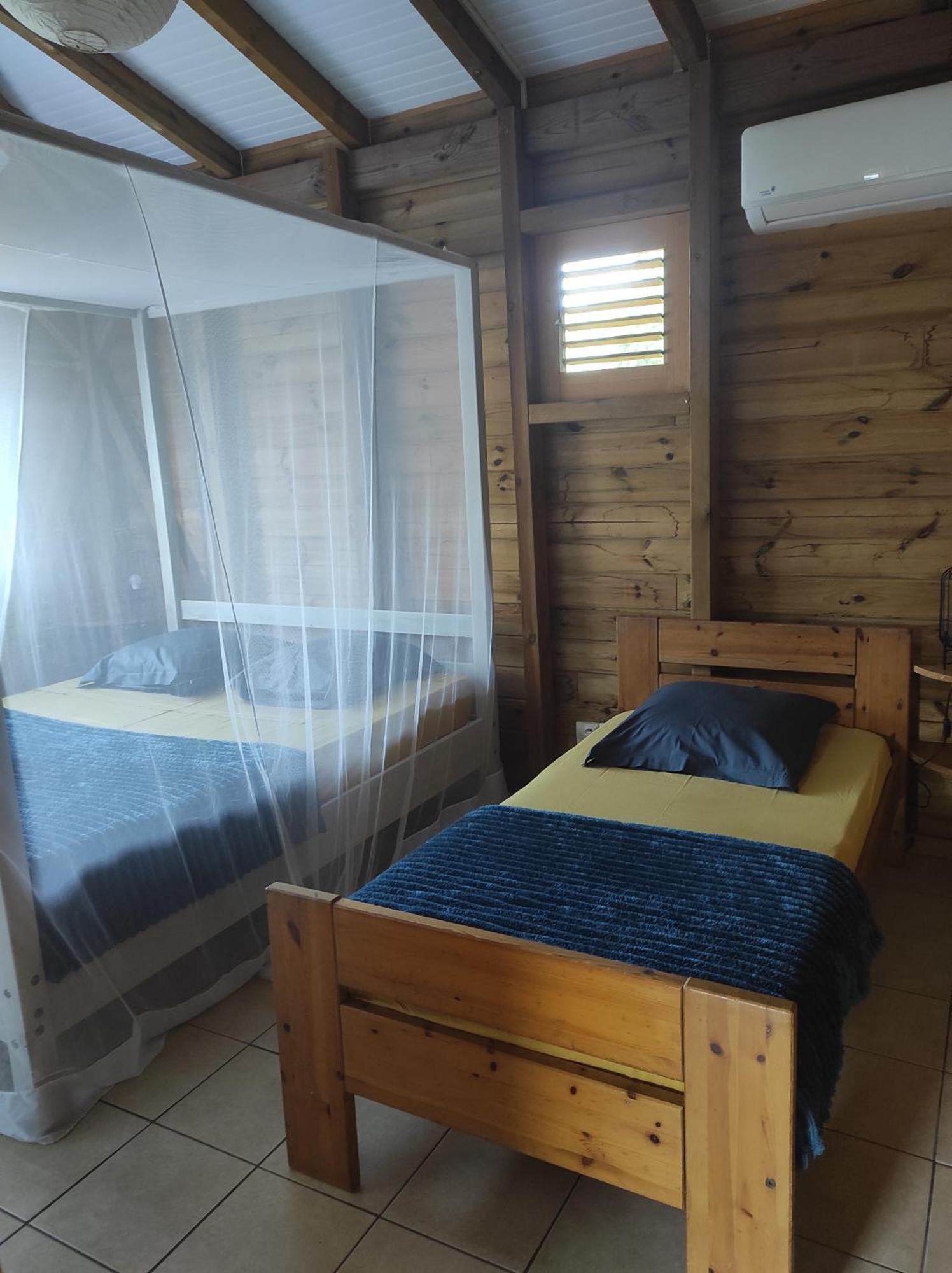 Le Tri Haut De Bellevue - Bungalow Heliconia Pointe-Noire Kültér fotó